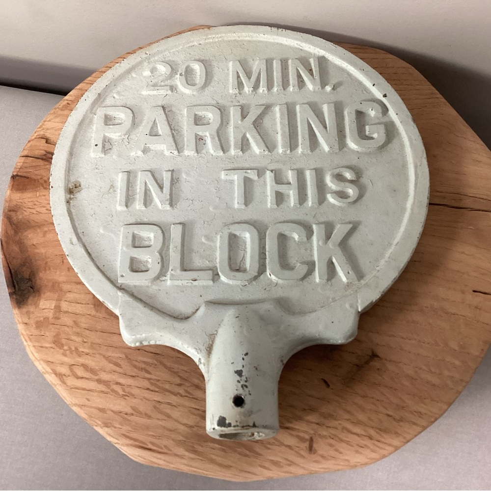 ⚫️ Vintage - Antique - Cast Aluminum “20 MIN. PARKING IN THIS BLOCK” Street Sign - Picture 6 of 14